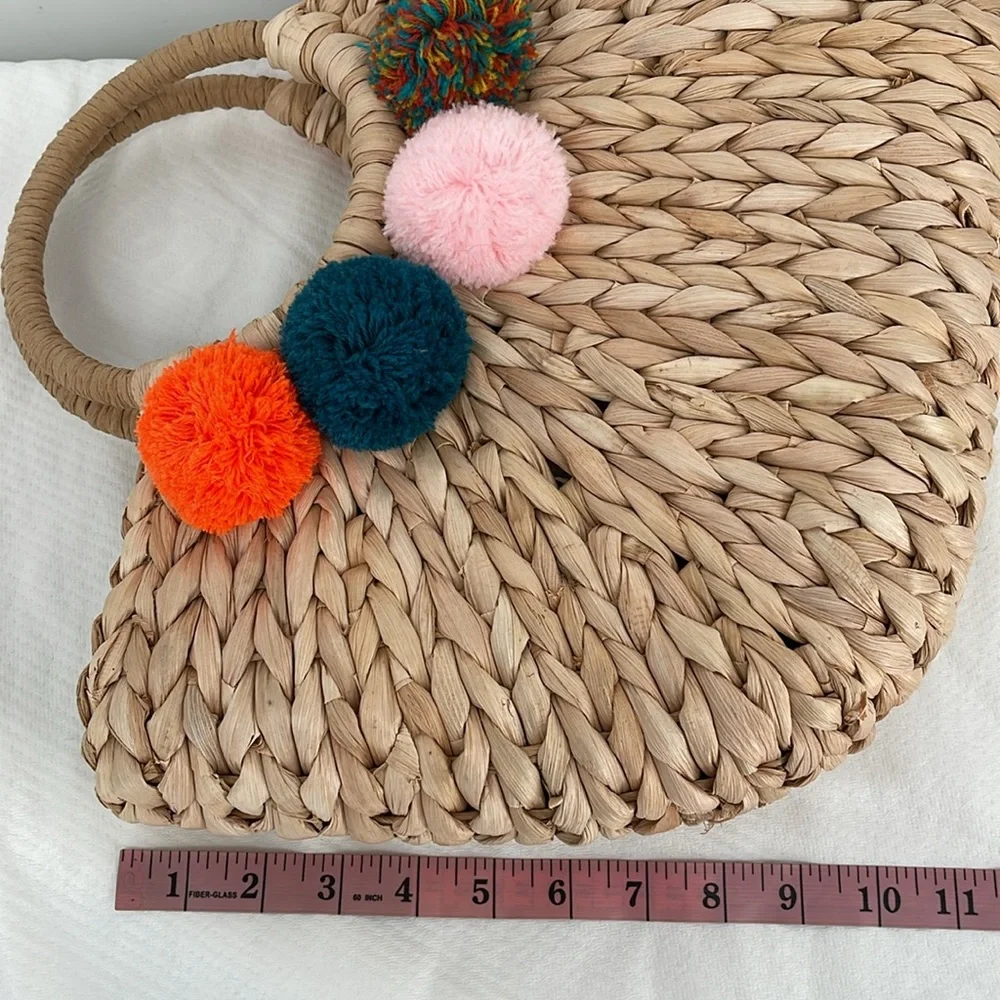 Natural Hand Woven Seagrass with Multicolored Pom Pom’s Light Pink‎ Hewn EUC